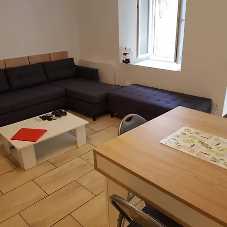 Lourdes Guest House Лурд