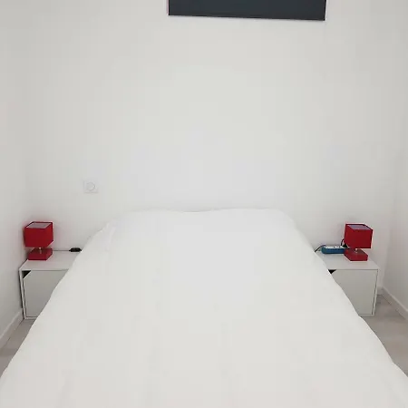 Lourdes Guest House Лурд