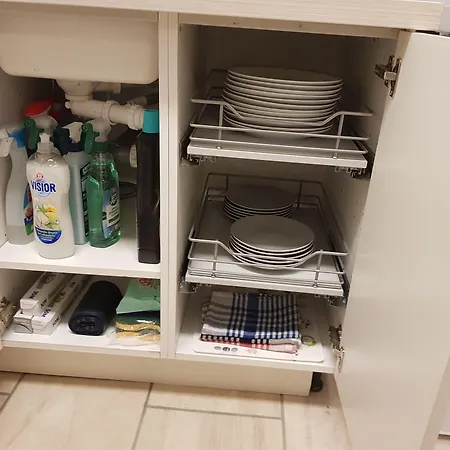 Lourdes Guest House *